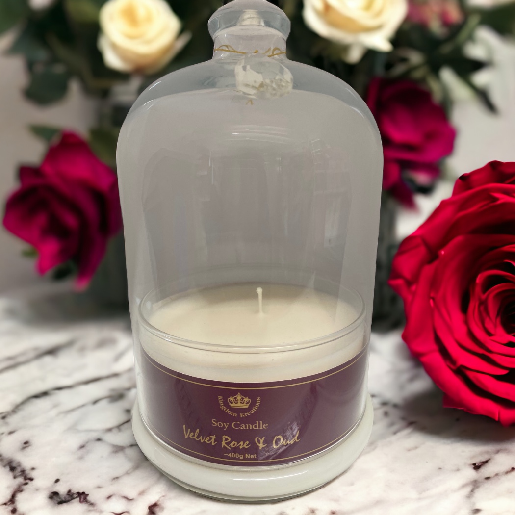 Velvet and Rose lovely smelling Soy Candle (400gr Net) in a beautiful glass jar handmade fever