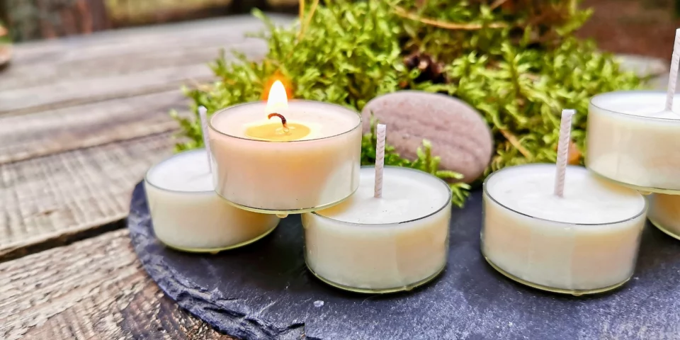 handmade candle melts soya candles in UK online handmade retail shop finest quality soya wax