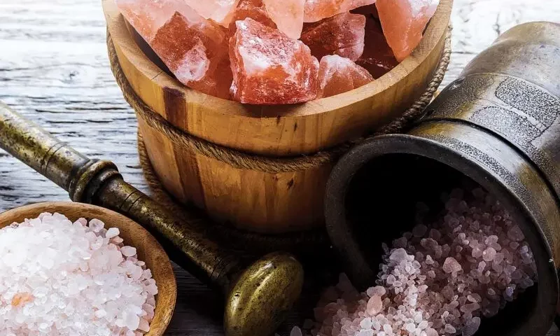 himalayan salt for bathing himalayan salt in bath pink himalayan salt baths bathing in pink himalayan salt benefits of a himalayan salt bath handmade fever