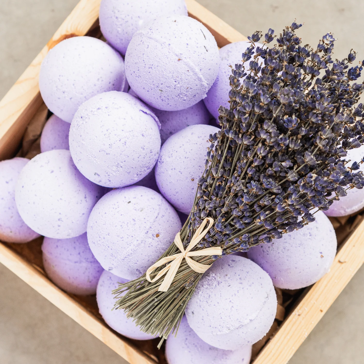 Lush lavender bath bomb Handmade Fever